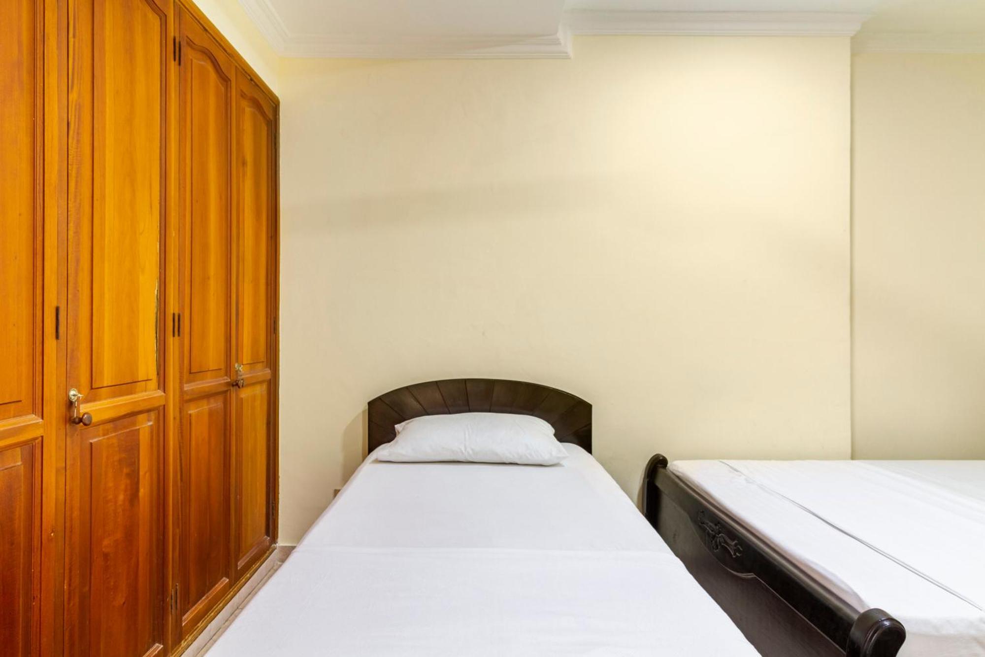 Hostal Cartagonova - Habitaciones Privadas Y Amplias Cerca A Zonas Turisticas Cartagena ภายนอก รูปภาพ